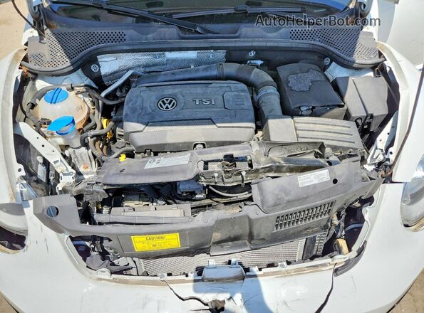 3VWF17AT2HM630066 2017 VOLKSWAGEN BEETLE White უკანა სალონის ხედი