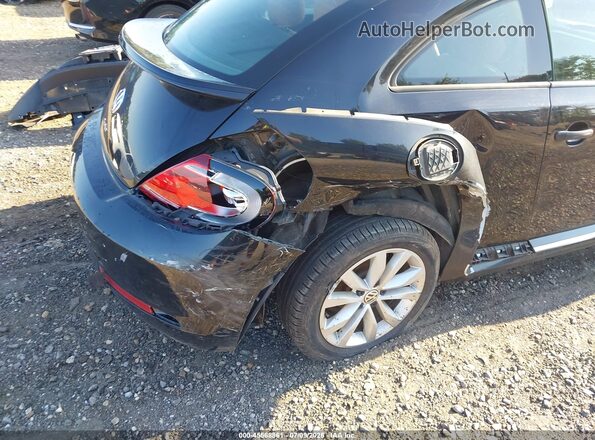 3VWF17AT6HM622715 2017 VOLKSWAGEN BEETLE Black წინა ხედი