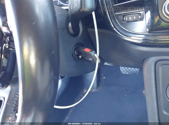 3VWF17AT6HM622715 2017 VOLKSWAGEN BEETLE Black წინა პანელის ხედი