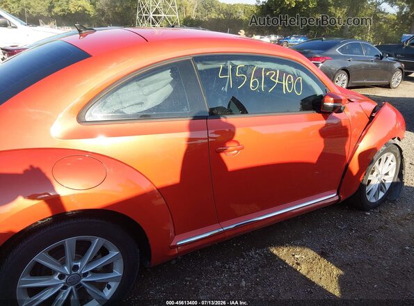 3VWFD7AT3JM706410 2018 VOLKSWAGEN BEETLE Orange Widok wnętrza 360 stopni