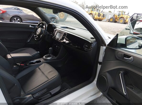 3VWFD7AT6JM710127 2018 VOLKSWAGEN BEETLE White Vista interior delantera