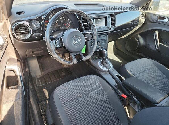 3VWFD7AT7KM712602 2019 VOLKSWAGEN BEETLE Синий Вид панели приборов