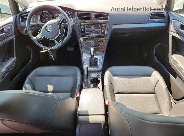 3VWG57AU6MM005018 2021 VOLKSWAGEN GOLF White წინა პანელის ხედი