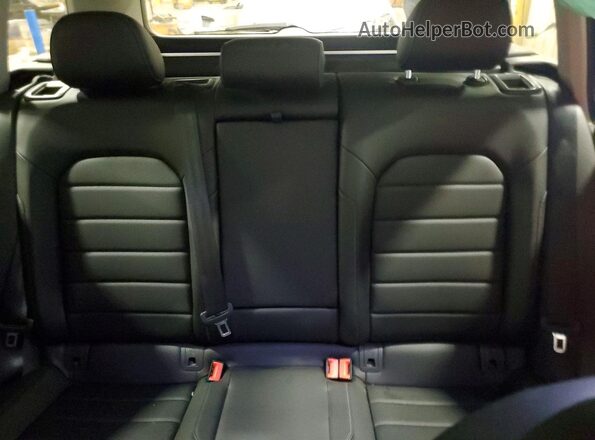 3VWH17AU0HM509327 2017 VOLKSWAGEN GOLF Gray Rear seats view