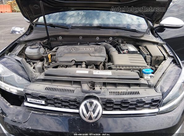 3VWH17AU2JM750344 2018 VOLKSWAGEN GOLF Black Widok z tyłu
