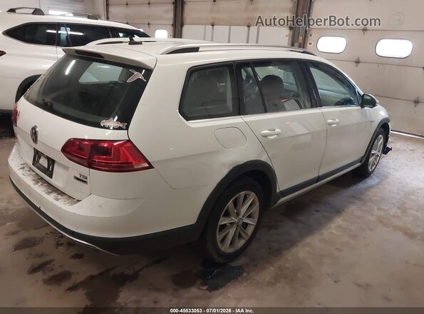 3VWH17AU4HM510108 2017 VOLKSWAGEN GOLF White უკანა მარჯვენა