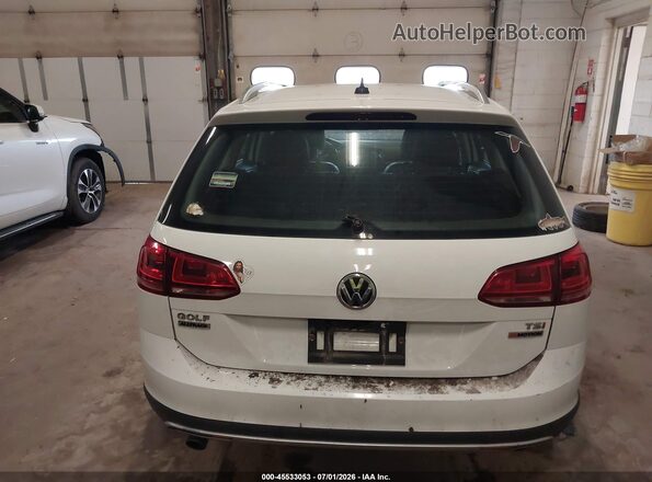 3VWH17AU4HM510108 2017 VOLKSWAGEN GOLF White 