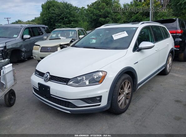 3VWH17AU4HM513722 2017 VOLKSWAGEN GOLF White Przód lewy