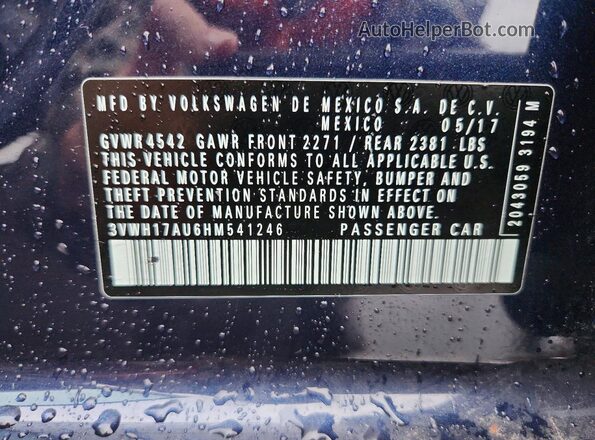 3VWH17AU6HM541246 2017 VOLKSWAGEN GOLF Blue Engine compartment view