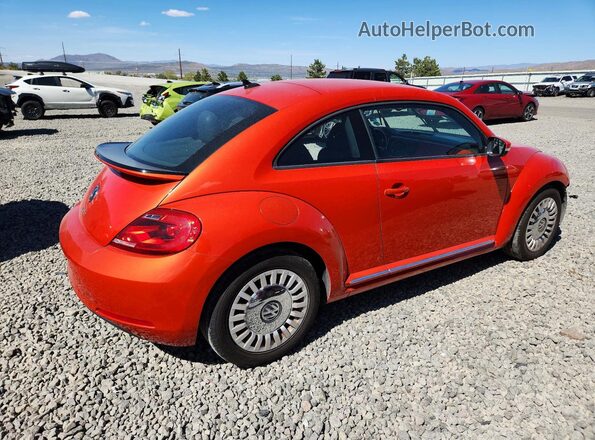 3VWJ17AT2GM615348 2016 VOLKSWAGEN BEETLE Оранжевый Задняя правая четверть