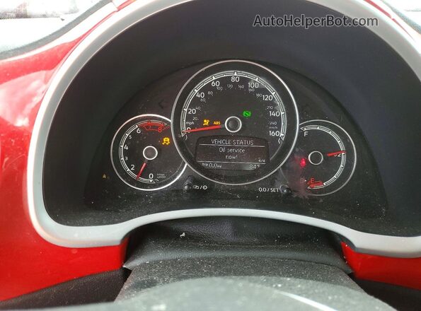 3VWJD7AT2KM719368 2019 VOLKSWAGEN BEETLE Red Вид щитка приладів