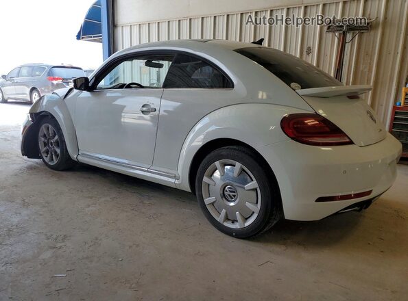 3VWJD7AT4KM708209 2019 VOLKSWAGEN BEETLE White Trasero izquierdo