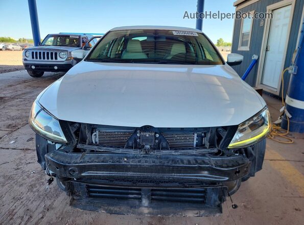 3VWL17AJ4HM390729 2017 VOLKSWAGEN JETTA White Front view