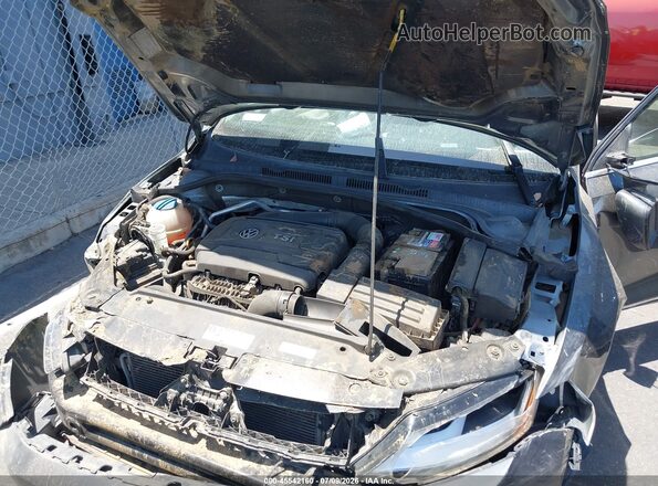 3VWL17AJ5HM212411 2017 VOLKSWAGEN JETTA Gray უკანა ხედი