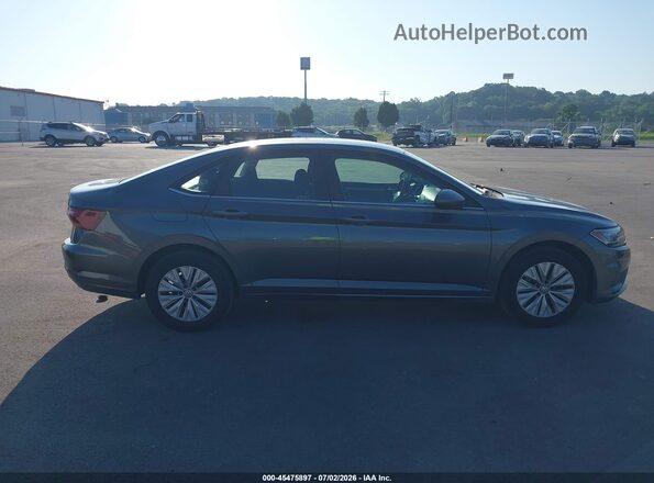 3VWN57BU1KM013255 2019 VOLKSWAGEN JETTA Gray Սալոնի հետևի տեսք