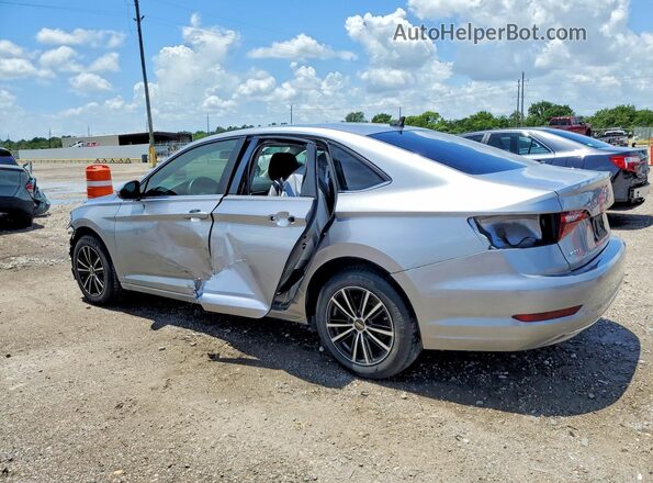 3VWN57BU4LM054853 2020 VOLKSWAGEN JETTA Silver Trasero izquierdo