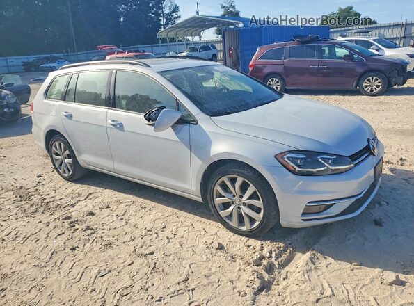3VWY57AUXKM509038 2019 VOLKSWAGEN GOLF Beige Delantero derecho