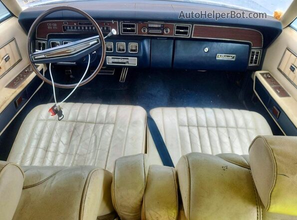 3Y82A874716 1973 LINCOLN CONTINENTA Blue Vista del salpicadero
