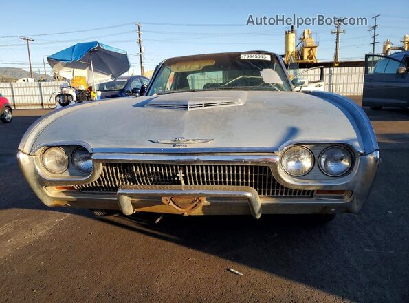3Y83Z105329 1963 FORD THUNDERBIRD Gray Widok z przodu