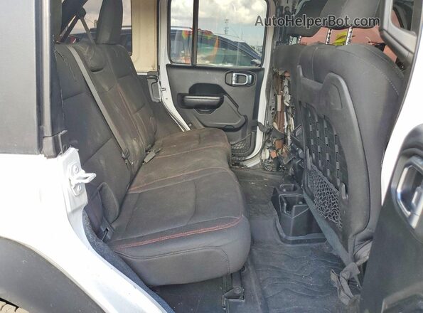 1C4HJXFN3KW545394 2019 JEEP WRANGLER Белый Вид задней части салона