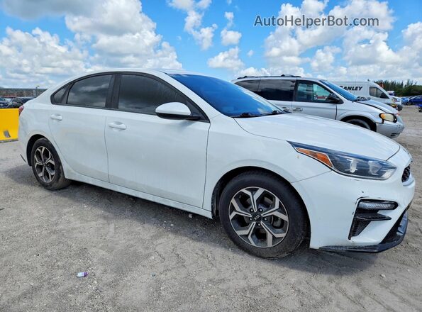 3KPF24AD4KE007167 2019 KIA FORTE White Widok z przodu