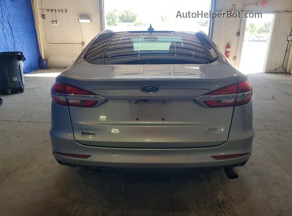 3FA6P0HD4LR159529 2020 FORD FUSION Золотой Вид сзади