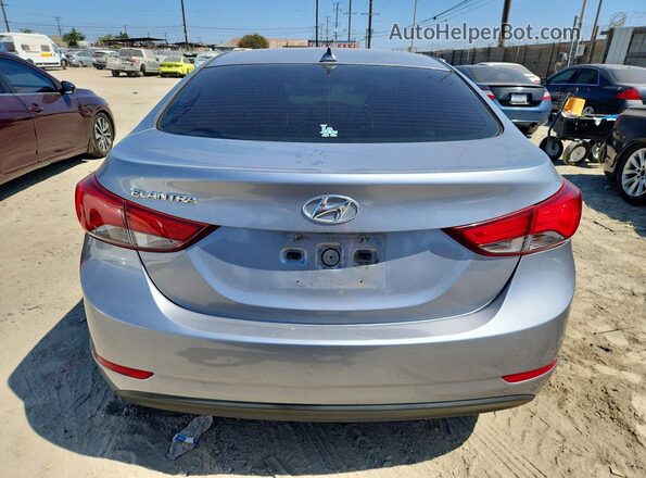 5NPDH4AE9GH672941 2016 HYUNDAI ELANTRA Silver Вид салону спереду