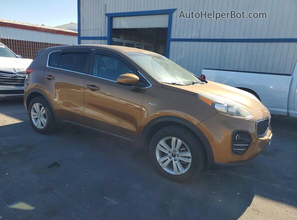 KNDPMCAC6H7164465 2017 KIA SPORTAGE Gold Vista frontal