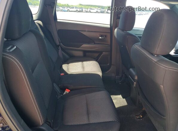 JA4AD3A3XJZ022565 2018 MITSUBISHI OUTLANDER Blue Widok wnętrza z tyłu