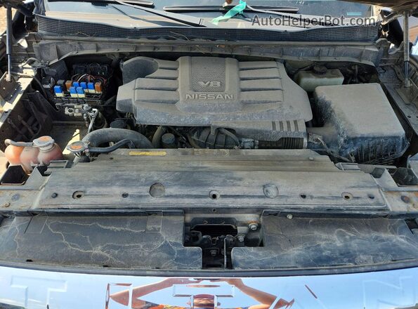1N6AA1EJ7JN501199 2018 NISSAN TITAN Коричневый Вид подкапотного пространства