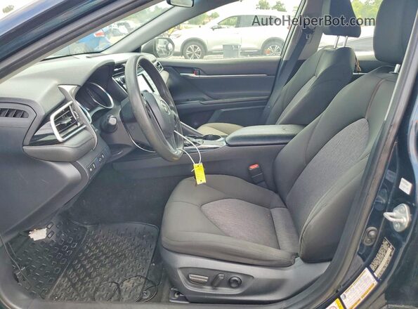 JTNB11HK0J3011660 2018 TOYOTA CAMRY Blue წინა პანელის ხედი