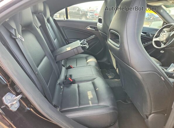 WDDSJ4GBXKN722558 2019 MERCEDES-BENZ CLA-CLASS Black უკანა სალონის ხედი
