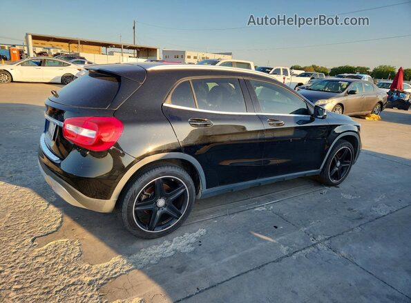WDCTG4EB8JJ401957 2018 MERCEDES-BENZ GLA-CLASS Black Առջևի աջ