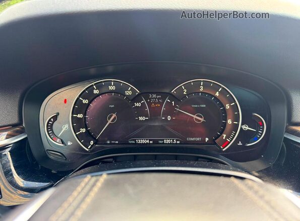 WBAJE7C55JG891091 2018 BMW 5 SERIES Black Instrument cluster view