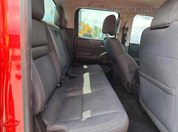 1N6ED1EJ2NN673543 2022 NISSAN FRONTIER Red Rear interior view