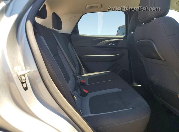KL79MPSL0TB094513 2026 CHEVROLET TRAILBLAZER Gray Vista del compartimento del motor