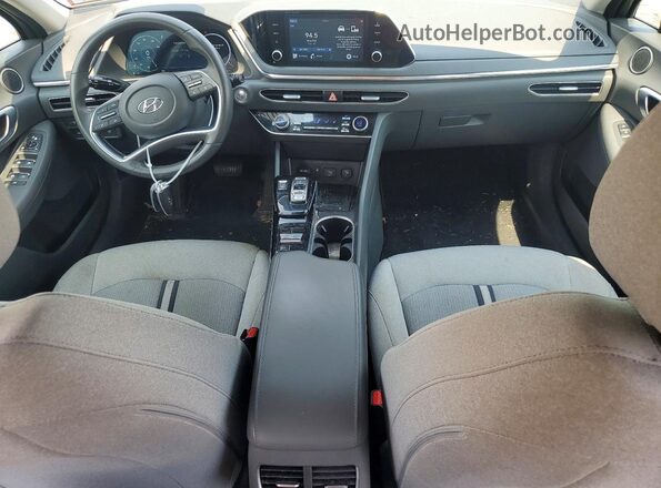 5NPEF4JA7LH060979 2020 HYUNDAI SONATA Gray Widok zestawu wskaźników
