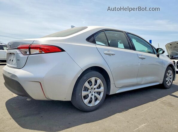 5YFB4MDE0SP329705 2025 TOYOTA COROLLA Серебряный Передняя правая четверть