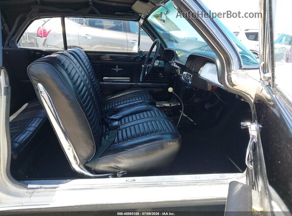40967W283061 1970 CHEVROLET CORVAIR CONVERTIBLE Белый Вид салона спереди