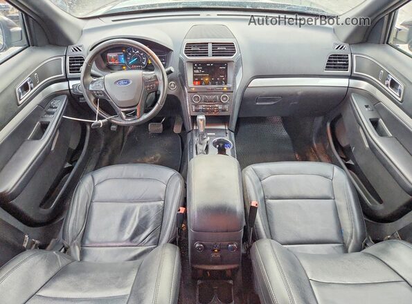 1FM5K8D8XHGC20985 2017 FORD EXPLORER Gray Vista del cuadro de instrumentos