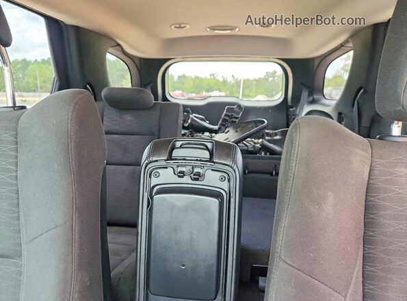 1C4RDJAG7JC224458 2018 DODGE DURANGO White Սալոնի հետևի տեսք