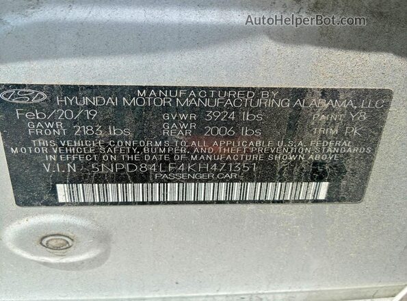 5NPD84LF4KH471351 2019 HYUNDAI ELANTRA Серебряный Вид задней части салона