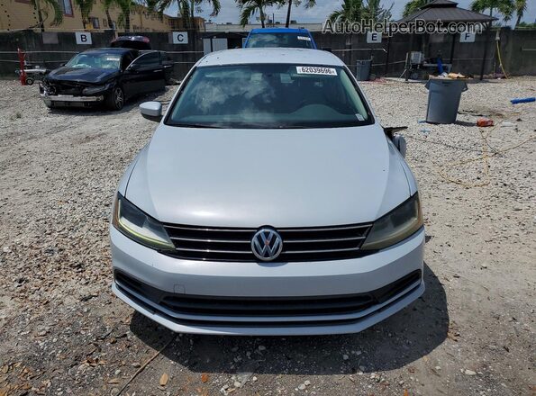 3VW2B7AJ3HM223173 2017 VOLKSWAGEN JETTA White Հետևի տեսք