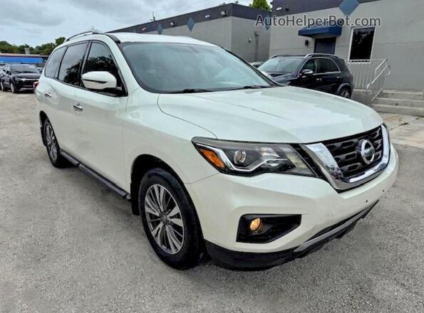 5N1DR2MM1HC627750 2017 NISSAN PATHFINDER White Вид спереду
