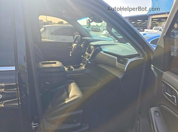 1GNSKBKC0LR111239 2020 CHEVROLET TAHOE Black Вид ззаду