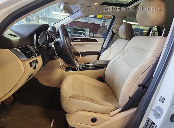 4JGDA5HB6HA901375 2017 MERCEDES-BENZ GLE White Dashboard view