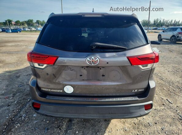 5TDBZRFH0HS414372 2017 TOYOTA HIGHLANDER Серый Вид салона спереди