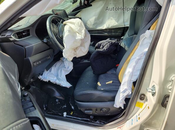 JTEAAAAH6MJ047122 2021 TOYOTA VENZA Белый Вид панели приборов