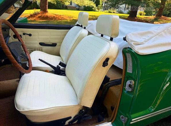 14427260200000000 1974 VOLKSWAGEN KARMANGHIA Green Սալոնի դիմացի տեսք