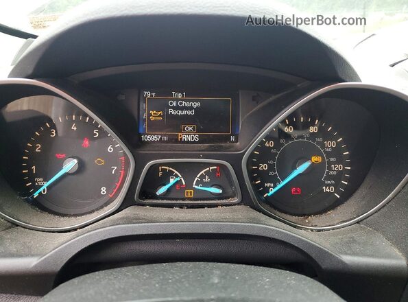 1FMCU0GD0HUA57678 2017 FORD ESCAPE Silver Հետևի նստատեղերի տեսք